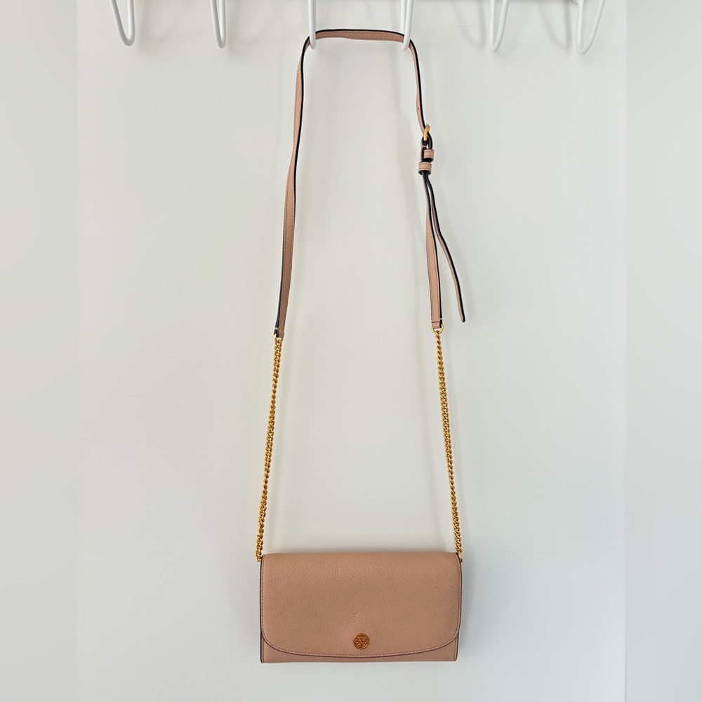 Tory Burch Robinson Wallet Crossbody in Blush - Picture 3 of 11